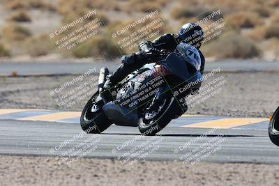 media/Feb-04-2024-SoCal Trackdays (Sun) [[91d6515b1d]]/3-Turn 5 (1045am)/